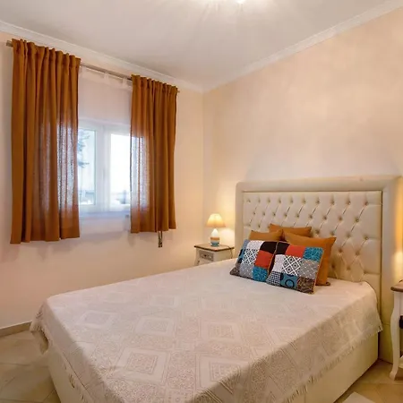 Apartmán Alfamar Ii *